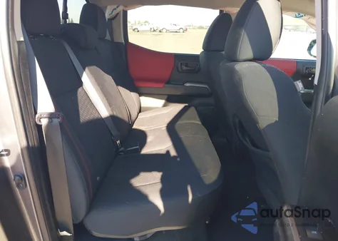 2022 Toyota Tacoma Sr5 z USA, uszkodzony, nr VIN 3TYAX5GN5NT057706